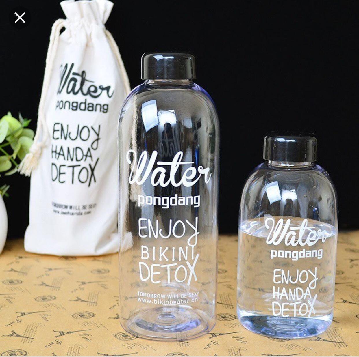 Bình nước DETOX WATER PONGDANG 1000ml- Tặng kèm túi Vintage- Dung tích lớn dùng cả ngày dài- Chất liệu nhựa cứng an toàn sức khỏe