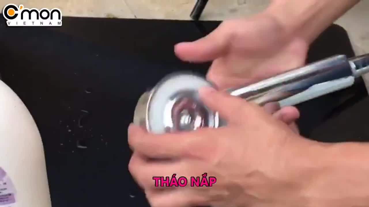 Vòi sen tắm 2 mặt 2 chế độ có khóa nước trực tiếp có ngăn chứa hương liệu tắm cao cấp C'mon TS-05