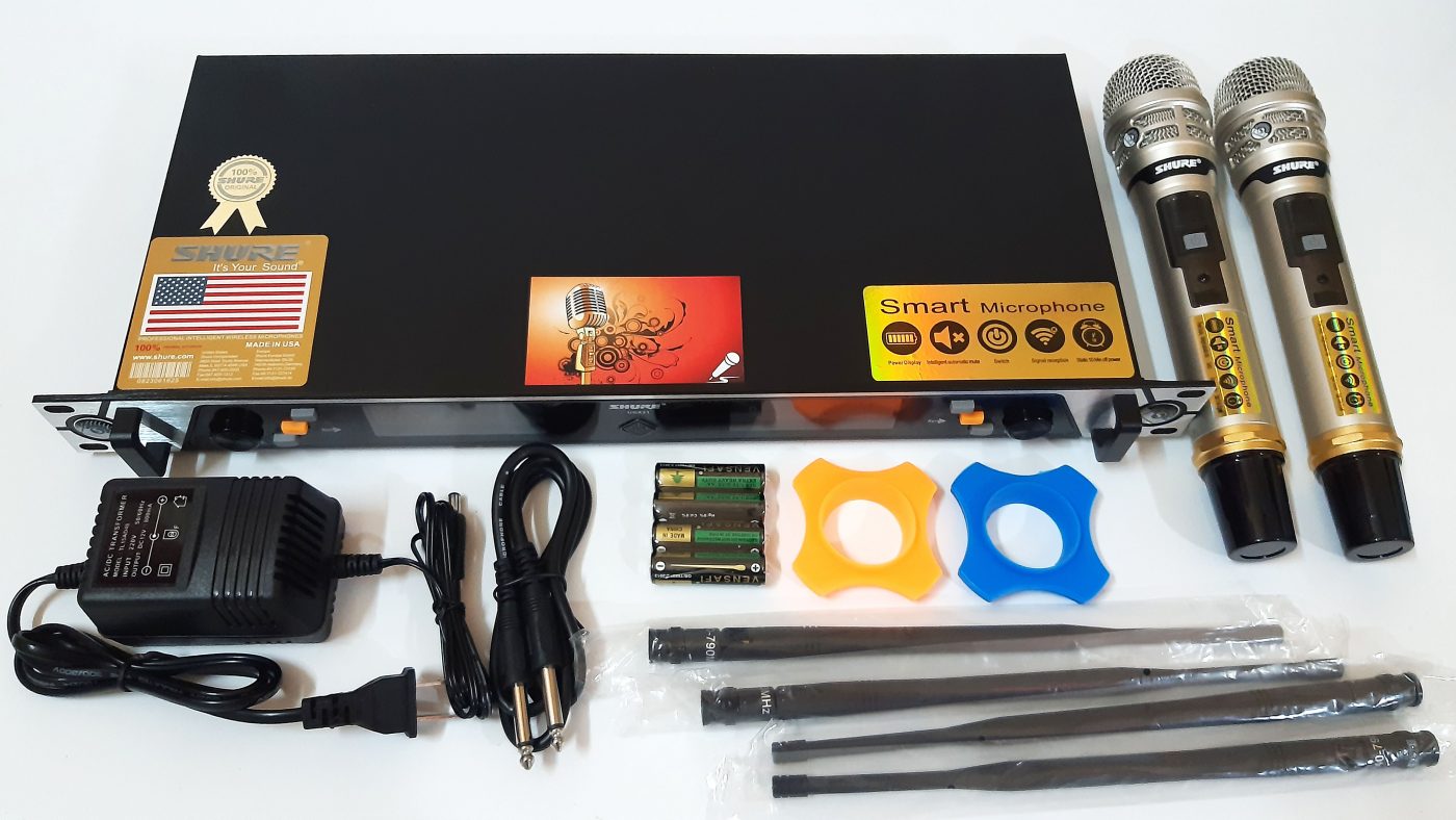 [HCM][ SALE SẬP SÀN ] Bộ Míc 4 Anten Cao Cấp Nhât 2021 Bộ 02 Micro Không Dây Cao Cấp Shure Ugx 21.4 Antenna Micro Không Dây Shure 21 Loại 1 Chống Hú Tốt Chất Lượng Âm Thanh Chân Thực Và Sống Động Tiếng DàyTrong Trẻo Bảo Hành 1 Năm .