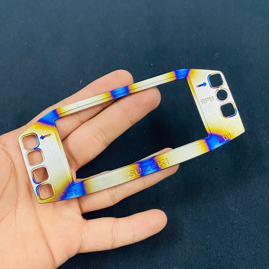 [HCM]( HOT 2020 ) ỐP TITAN MẶT ĐÔNG HỒ XE SATRIA FI RAIDER FI LÊN MÀU TỰ NHIÊN BẰNG NHIỆT