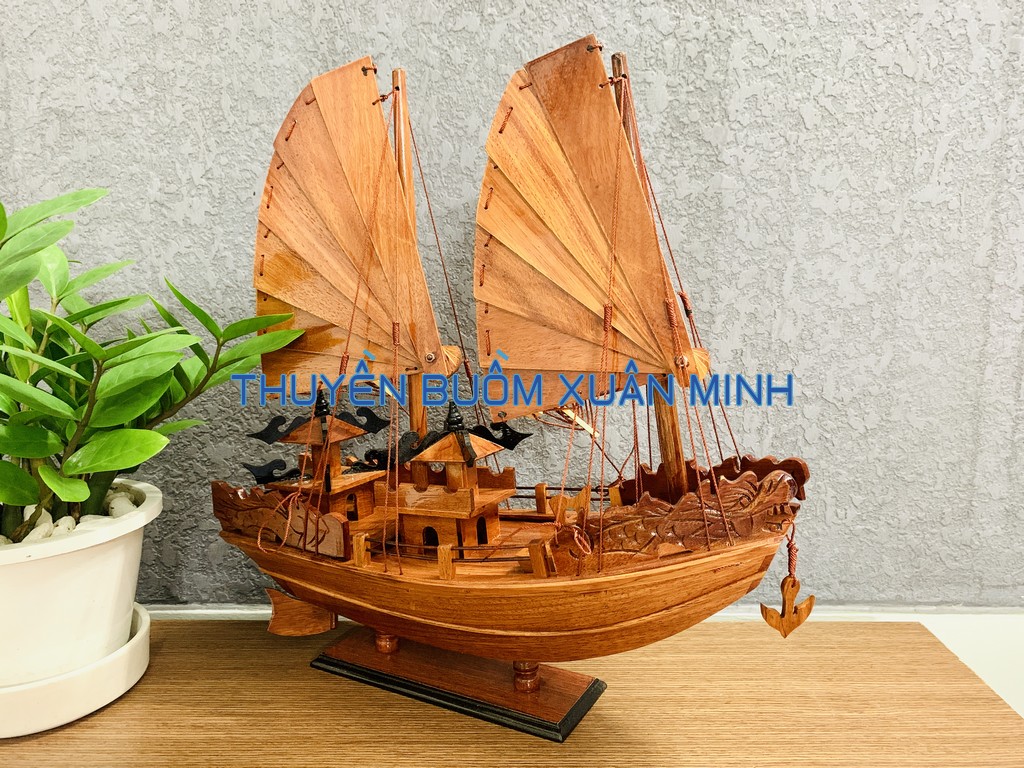 [HCM]Thuyền Buồm Gỗ Mô Hình Thuyền Du Lịch Rồng Hạ Long | Gỗ Hương Đỏ | Dài 30cm