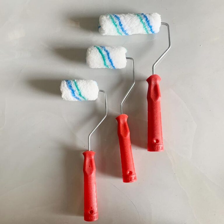 Con lăn, cọ lăn sơn gỗ mini, lăn sơn 4cm, 6cm cán nhựa