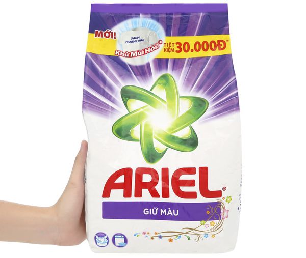Bột giặt Ariel giữ màu 2.7kg