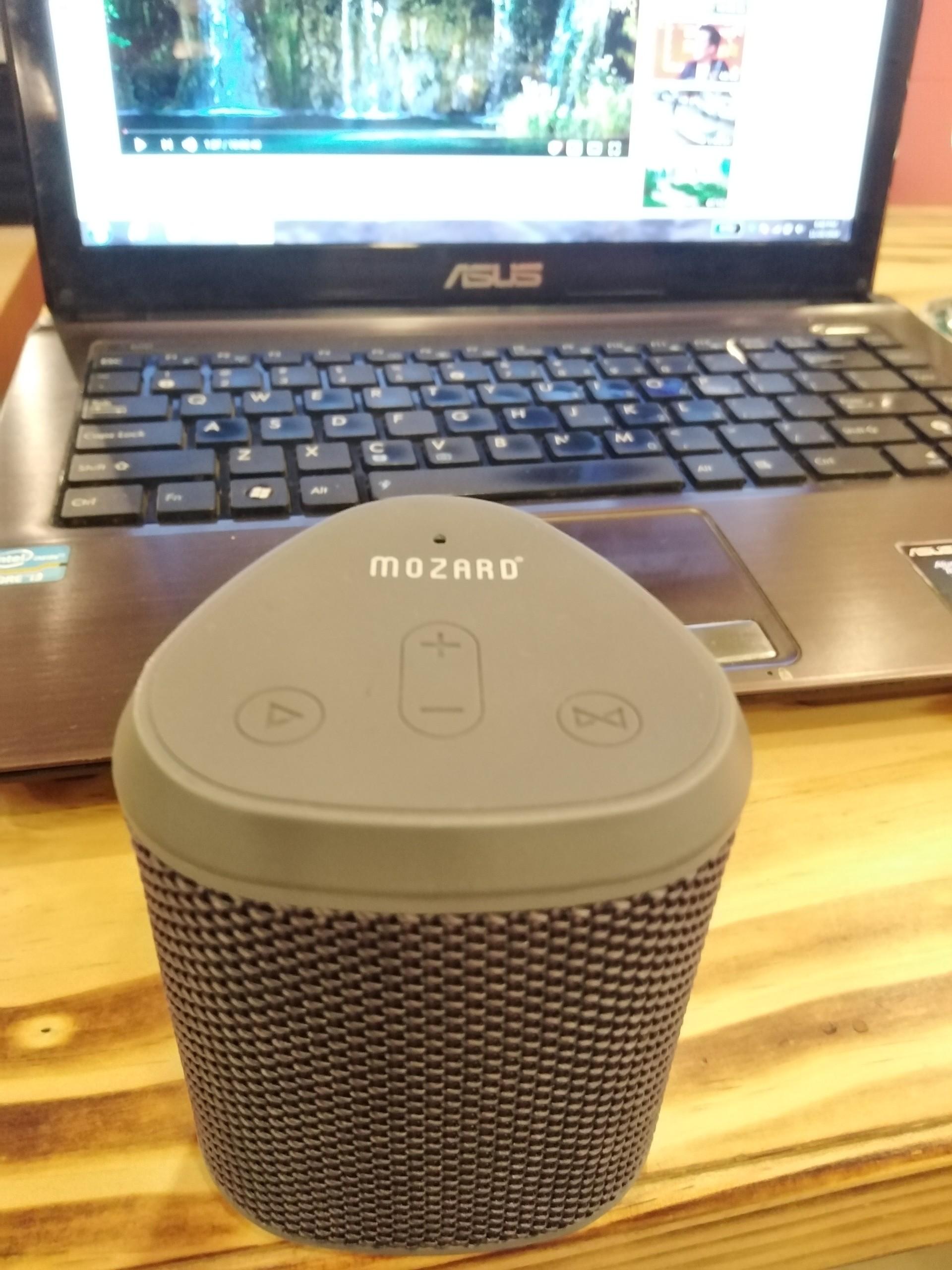 Loa bluetooth mozard y550 xám