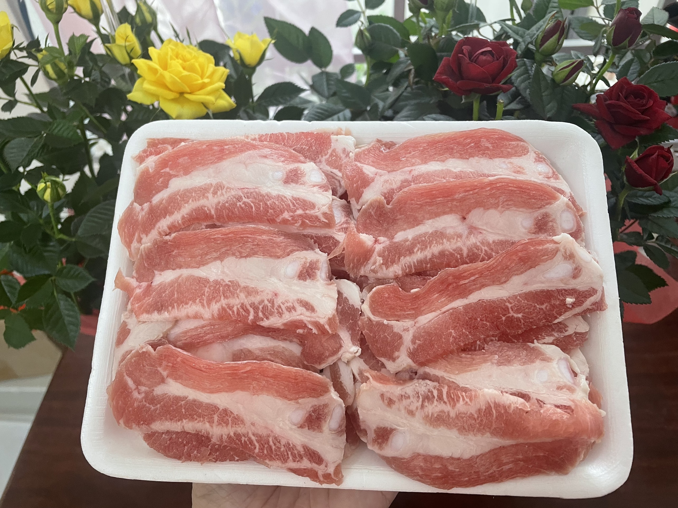 [CHỈ GIAO HỎA TỐC HCM] - SƯỜN SỤN NON HEO NHẬP KHẨU