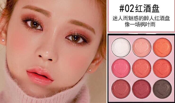 Bảng phấn mắt nhũ Lameila 9 tone màu hình trái tim