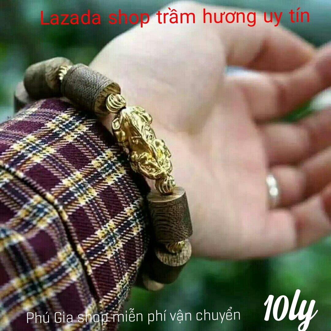 Vòng tay gỗ trầm hương tốc rừng mix tỳ hưu.tặng hộp dây dự phòng và kim xâu