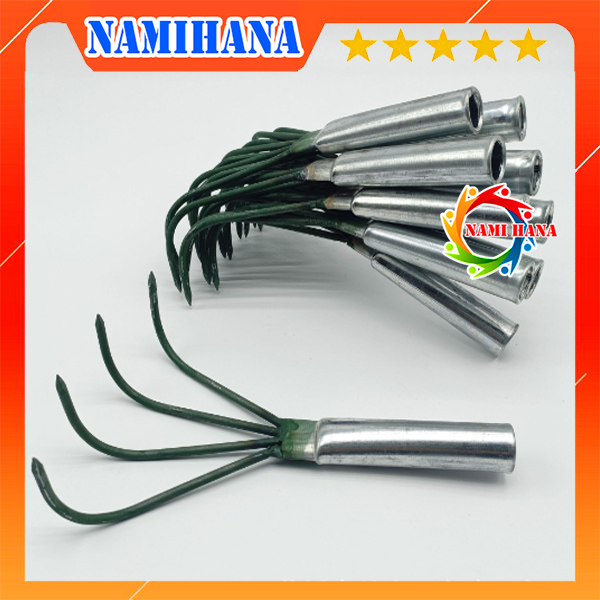 Cây cào đất bằng thép, đồ dùng chăm sóc cây cành vườn tược, xới đất làm vườn,
