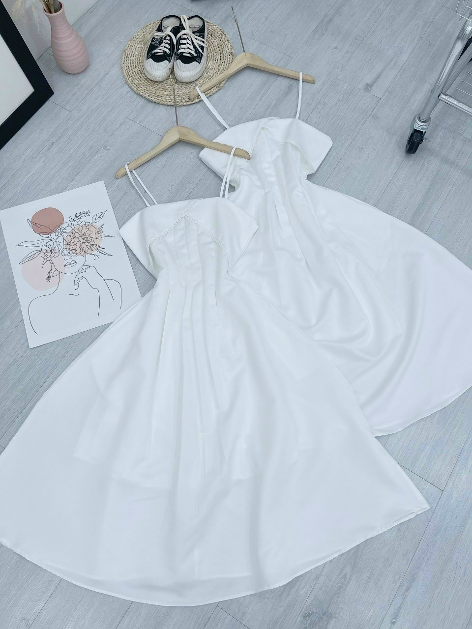 Đầm dự tiệc 2 dây phối ren ngực