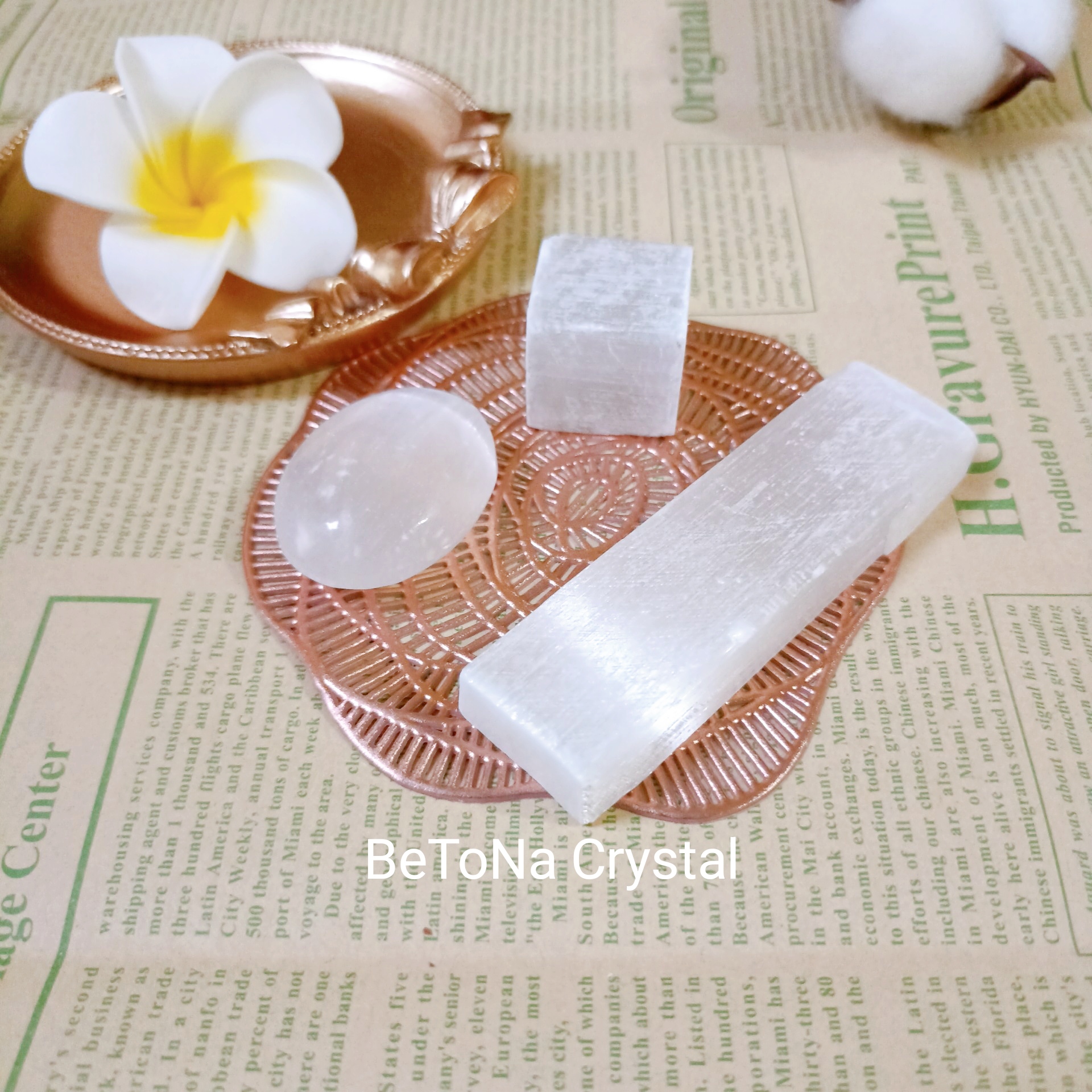 Đá Selenite đá thanh tẩy