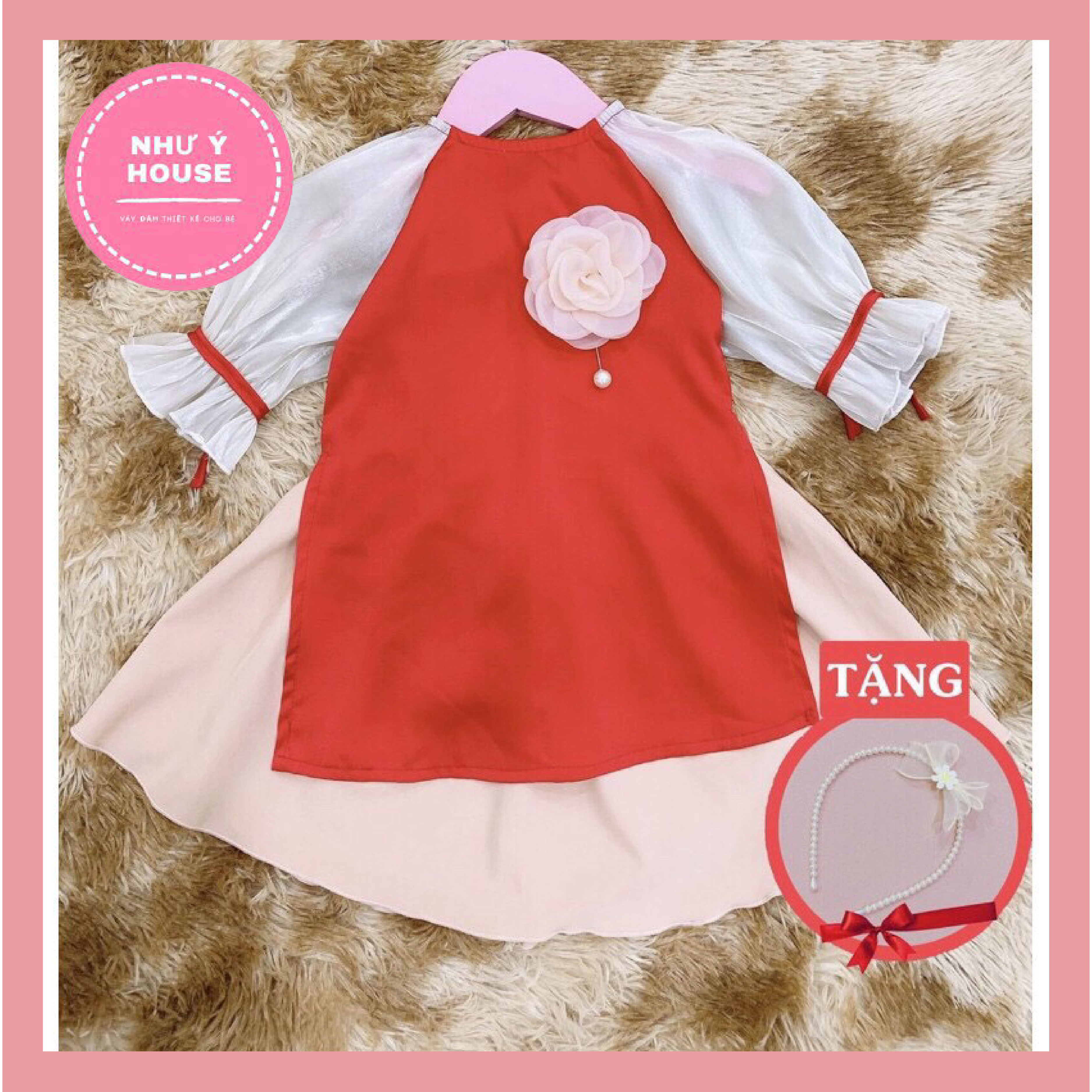 💃 Áo dài cách tân đỏ hoa cài ngực 💝𝑻𝑨̣̆𝑵𝑮 𝑪𝑶𝑴𝑩𝑶 1 𝑯𝑶𝑨 Đ𝑰́𝑵𝑯 𝑵𝑮𝑶̣𝑪 𝑪𝑨̀𝑰 𝑨́𝑶 + 1 𝑩𝑶̛̀𝑴 𝑵𝑮𝑶̣𝑪📍 Váy đầm thi