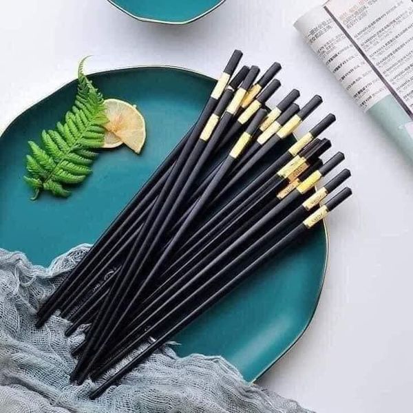 Bộ 10 đôi Đũa hợp kim mạ vàng Đũa ăn cơm phong cách Nhật Bản Đũa văn chương kháng khuẩn Đũa nhựa ăn cơm cao cấp dài 24cm Gia dụng giá rẻ NC