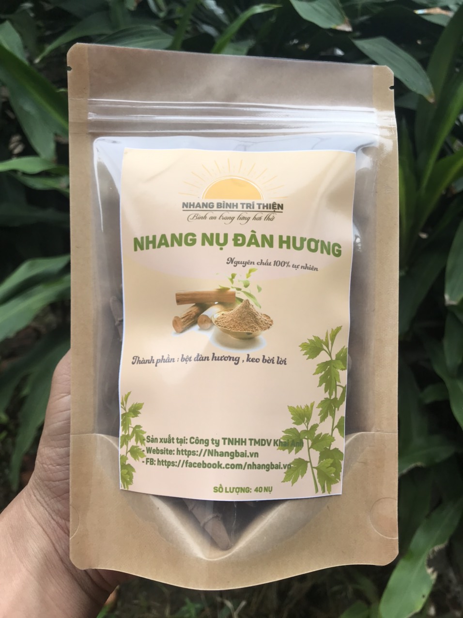 Nhang Nụ Đàn Hương Bình Trí Thiện thơm ngọt