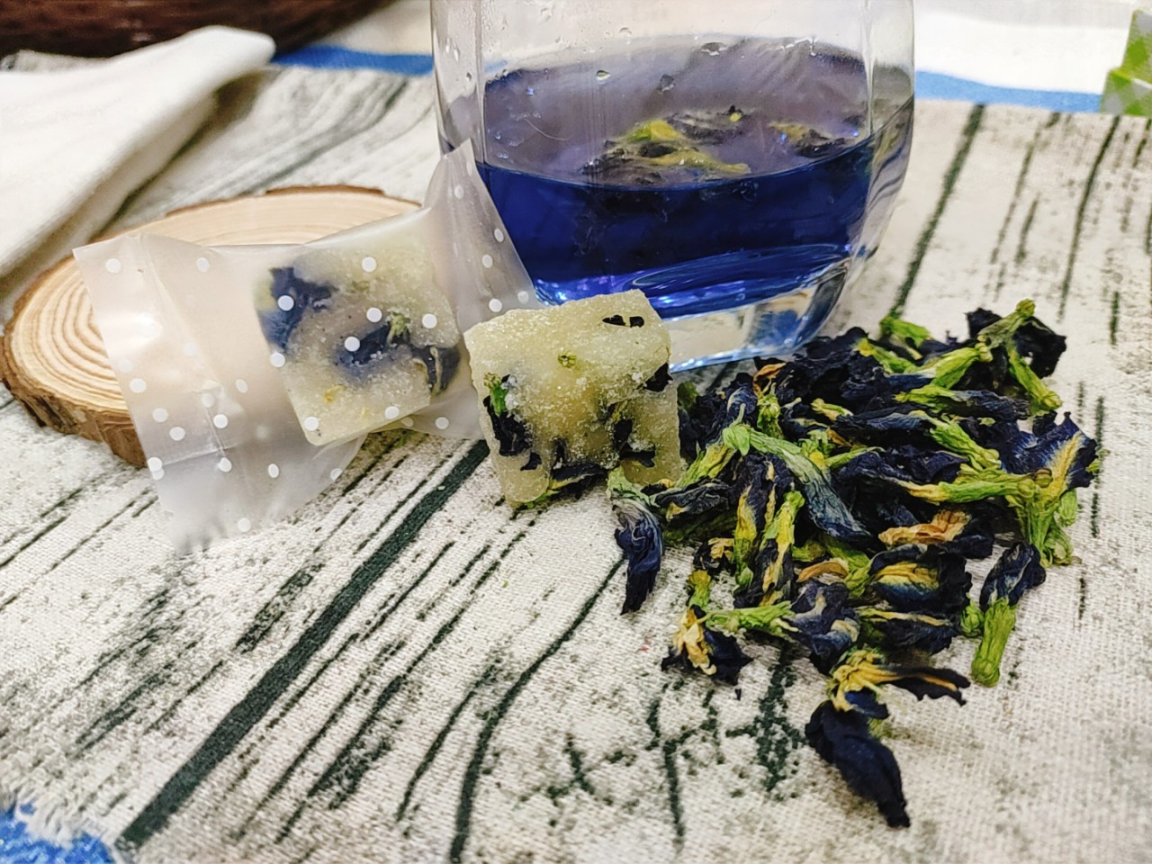 Trà đậu biếc đường phèn mật ong combo 10 viên tinhhoatrathaomoc