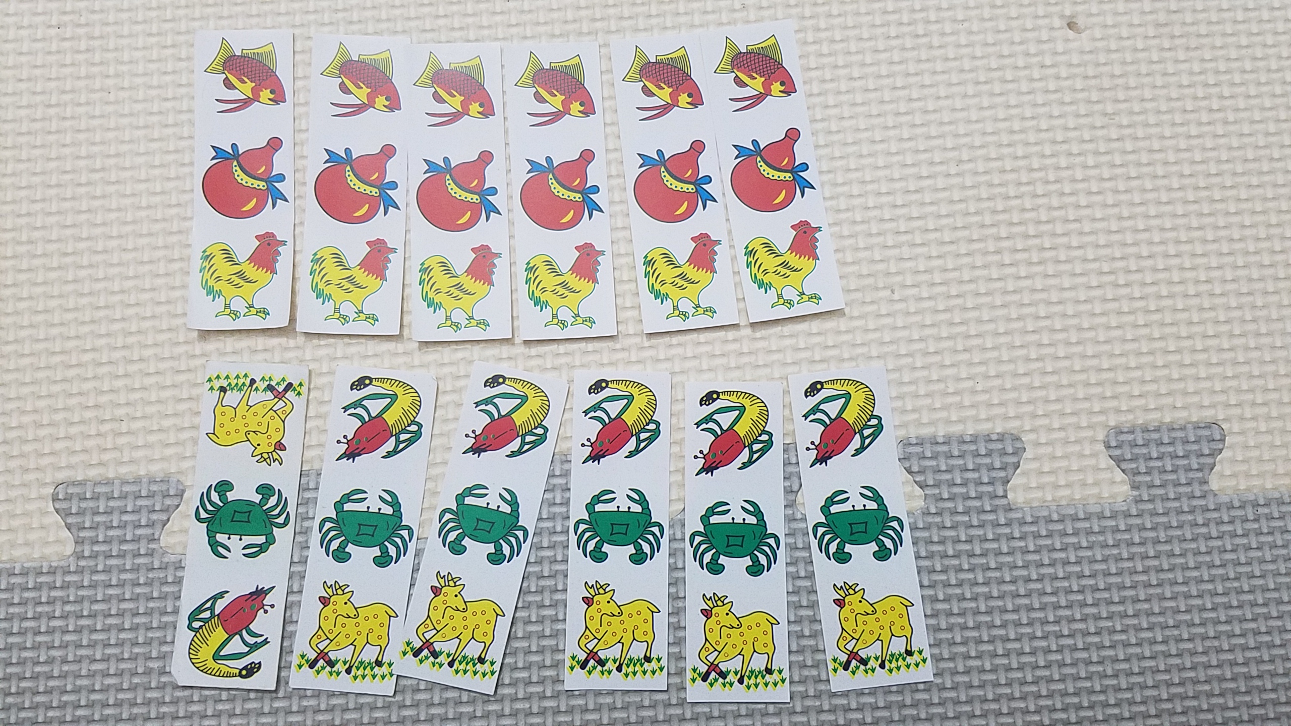 tem dán hột bầu cua ( dán được 30hột )