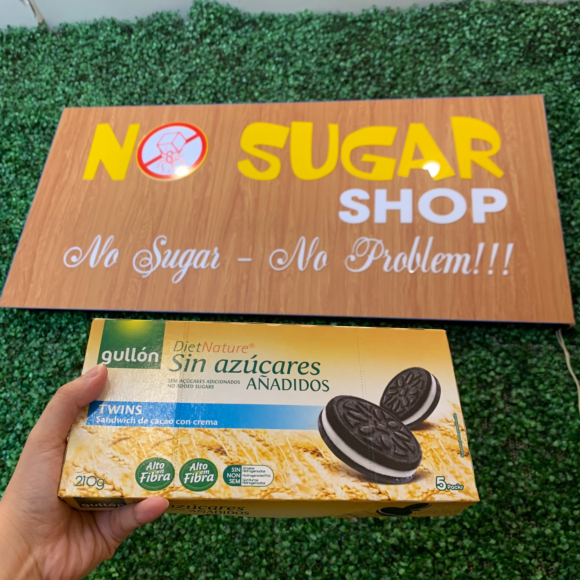 Bánh quy Gullon sugar free Sandwich de cacao 210g