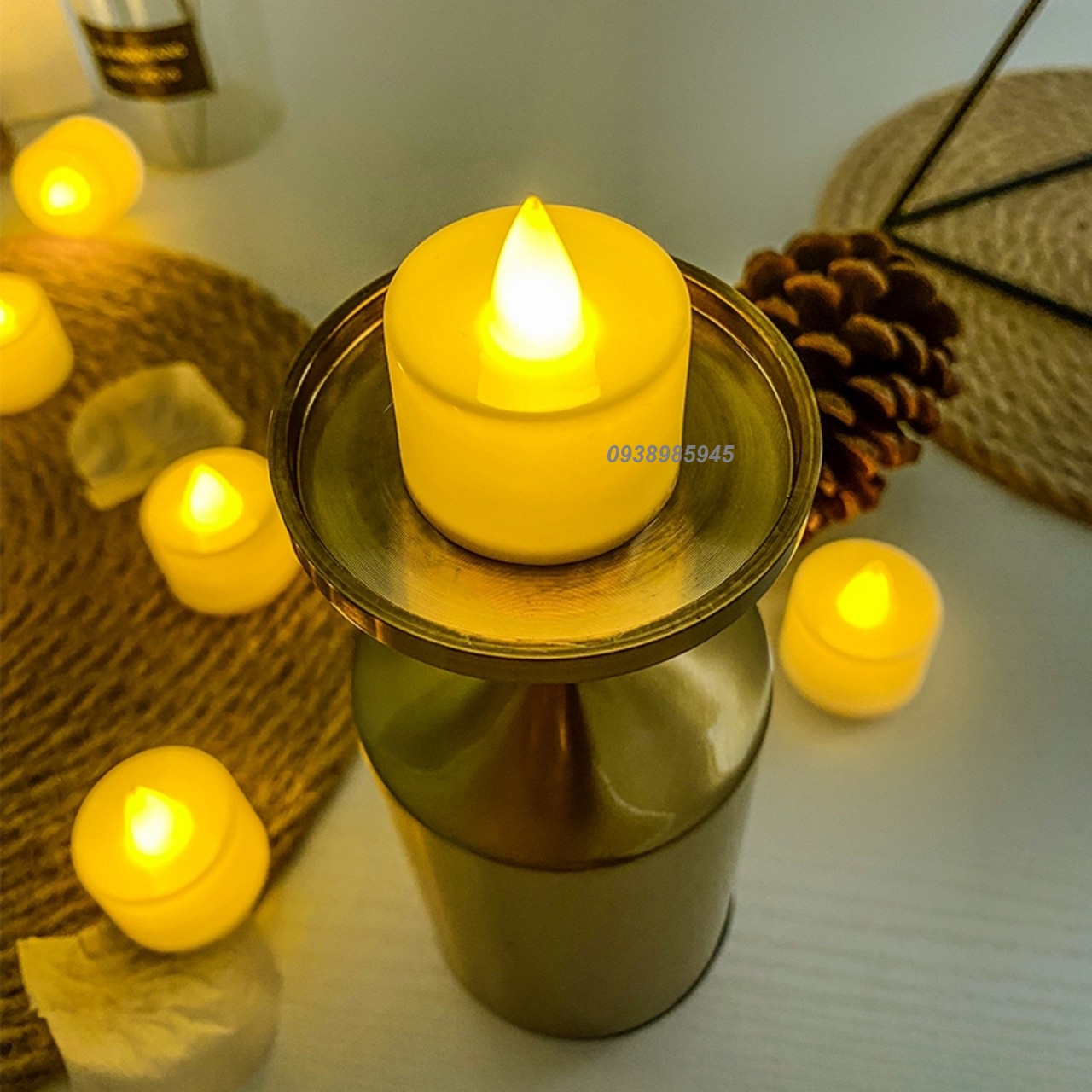 Đèn Led trang trí ngọn nến dùng pin màu đỏ và vàng, đèn cầy điện tử tealight, nến điện tử dùng pin không nóng không nổ, nến Led và pin, đèn trang trí ngọn nến và pin, đèn nến trang trí tiệc cưới sinh nhật noel