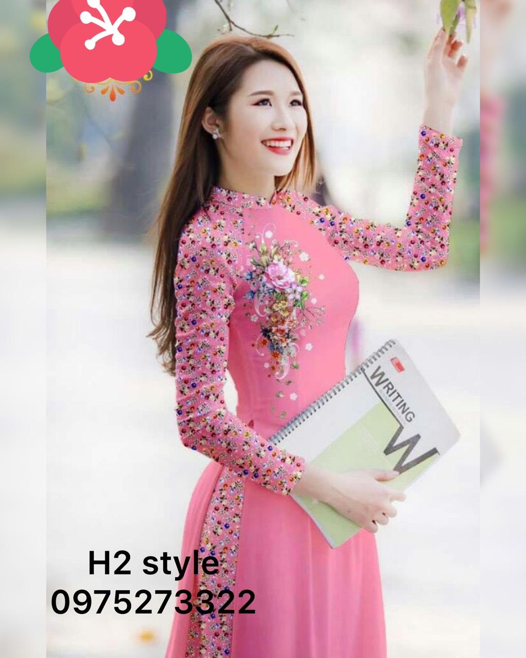 Áo dài truyền thống họa tiết hoa nhí  quần qua nhí theo tông tay áo