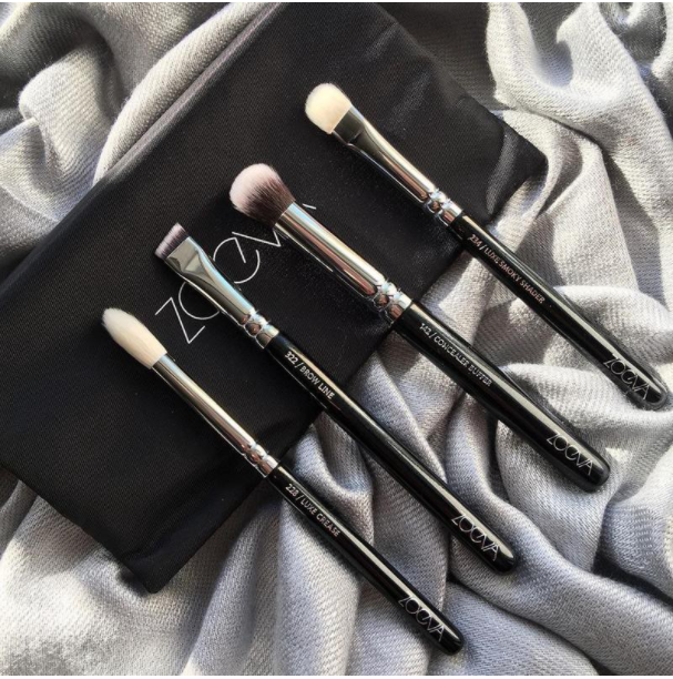 Bộ cọ mắt cơ bản Zoeva Voyager Travel Brush Set