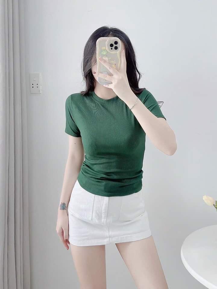 Áo Thun Ôm Body cổ Tròn Ngắn Tay Chất Gân Đẹp Có Size S M L tới 70kg