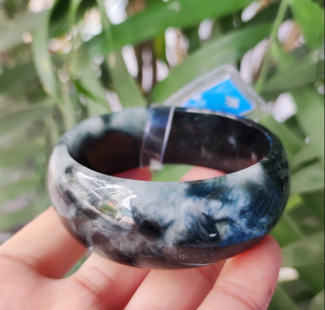 Siêu phẩm Vòng ngọc bản cối size 54mm, cao 22mm, chất ngọc già, sớ ngọc mịn, hợp cổ tay tròn múp, đã kiểm định PNJ, ảnh thực tế - xưởng buôn đá phong thủy Huỳnh Đào