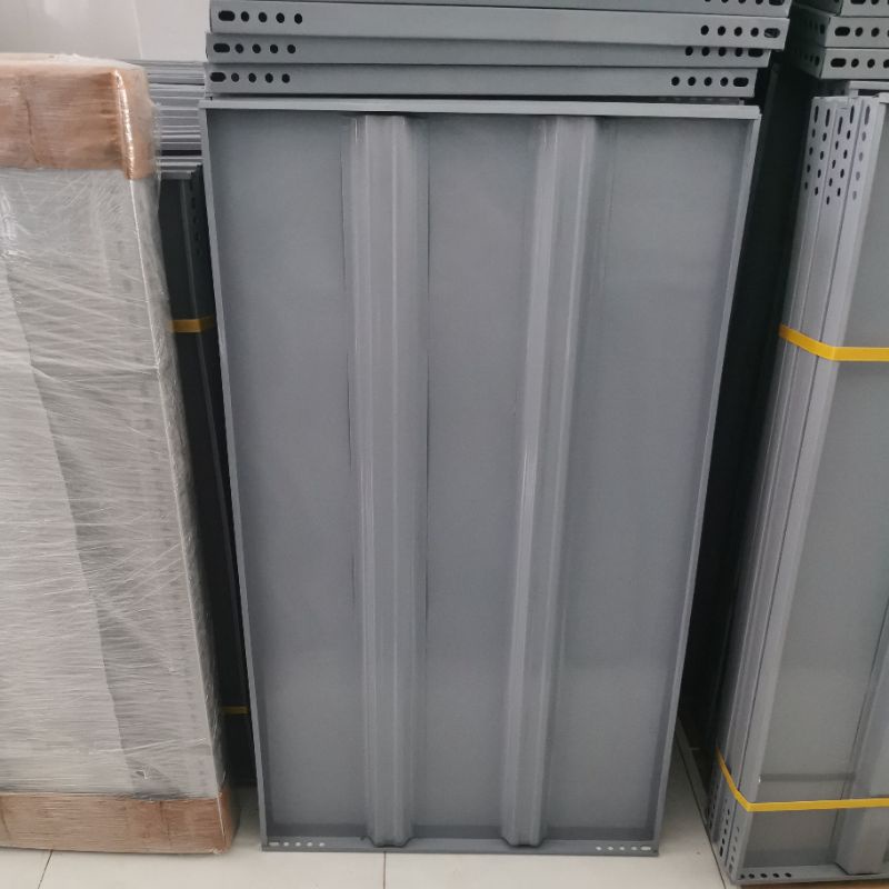 Mâm lắp kệ sắt v lỗ
