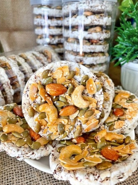 Bánh gạo lứt mix hạt 200g