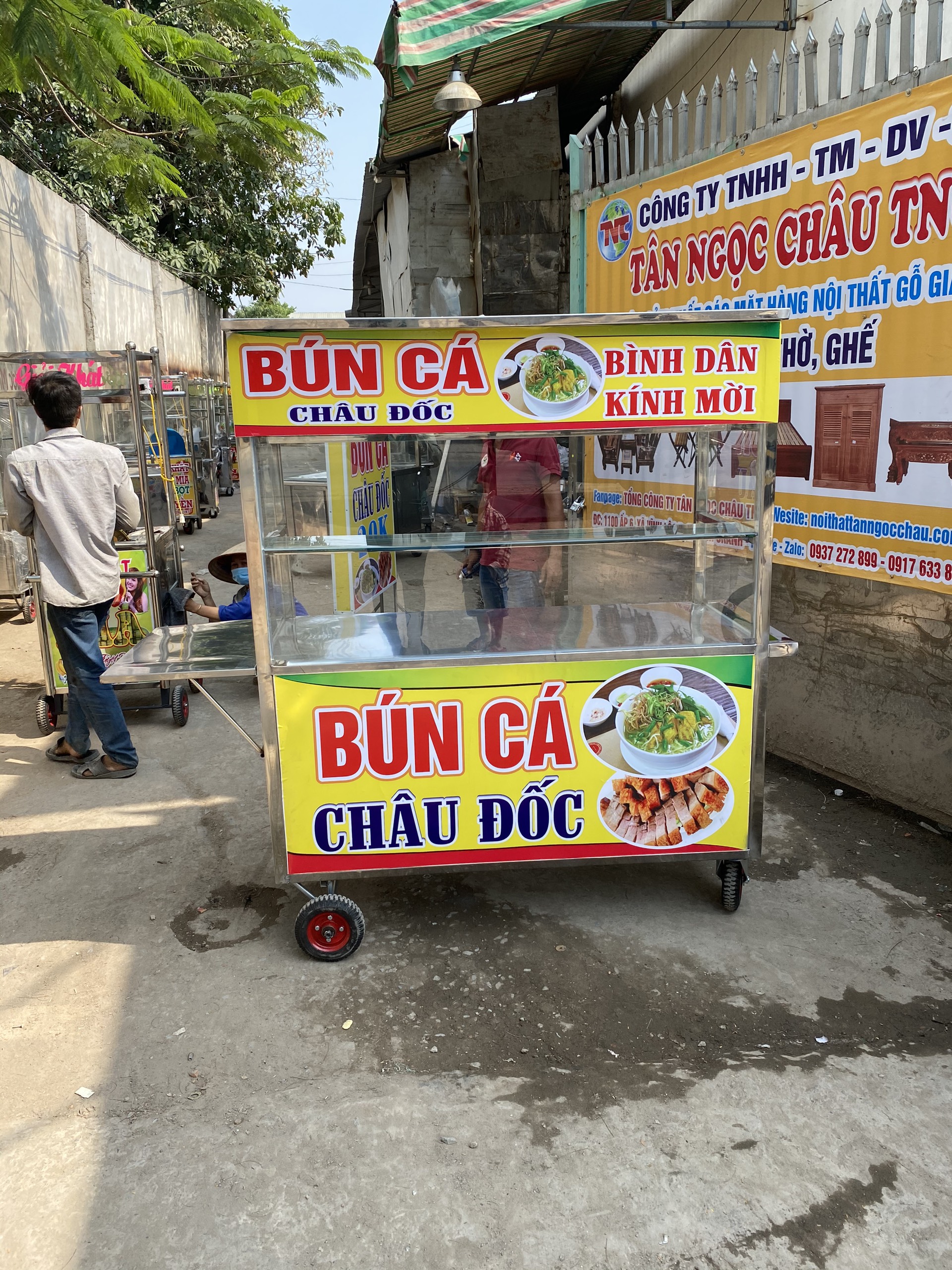 [HCM]XE BÁN HỦ TIẾU BÚN PHỞ 1M4 X60 X1M85  ( cơ khí chế tạo hàng công nghiệp tổng hợp TÂN NGỌC CHÂU : 0937.272.899 )