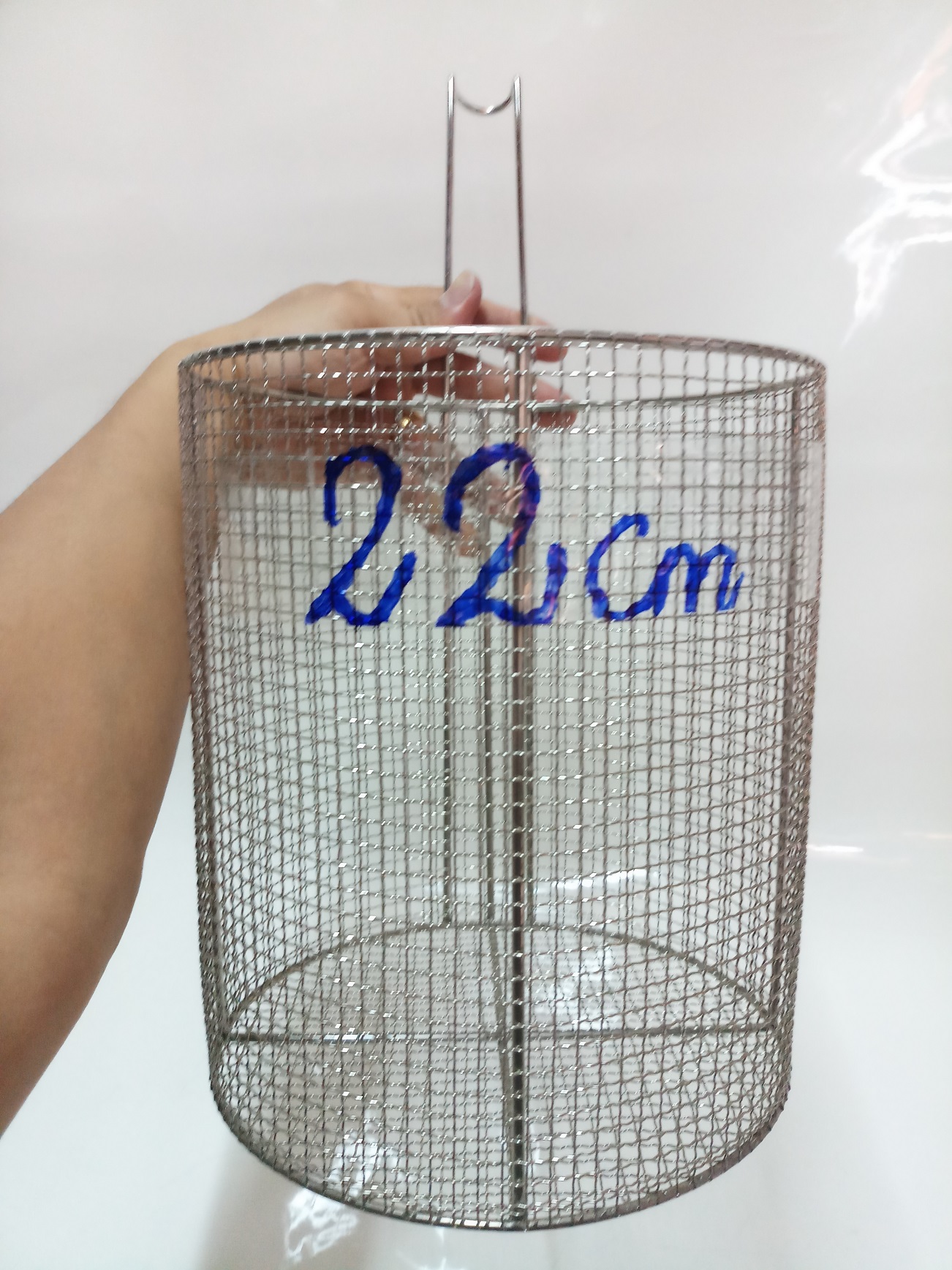 Lồng,giỏ inox lớn 22cm trụng xương,hầm xương,hầm gia vị.