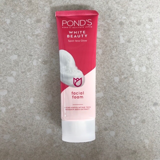 Sữa rửa mặt làm sáng da POND’S White Beauty (50g)