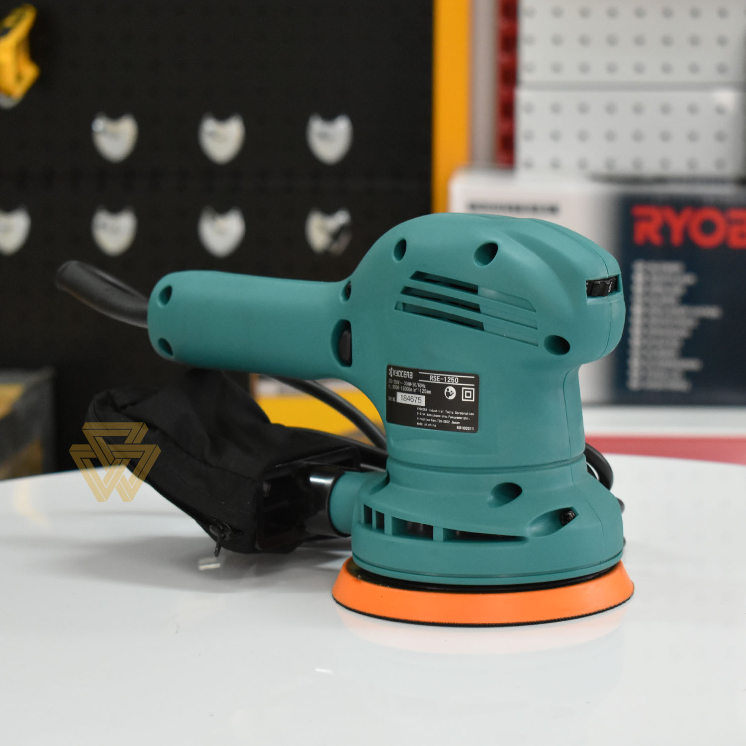 Máy chà nhám tròn/đánh bóng 300w ryobi rse-1250