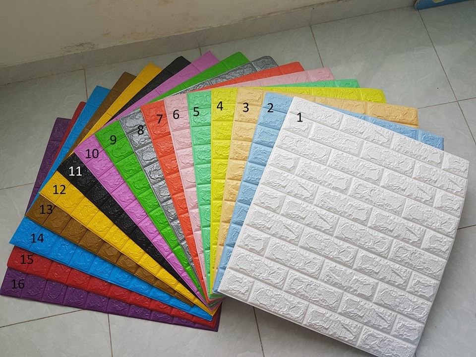 Xốp dán tường giả gạch 3D 70x77cm. Sản phẩm với độ bền cao với keo chuyên dụng của Hàn Quốc cực kỳ chắc chắn. Chống thấm nước, ẩm mốc,mang lại cho bạn không gian sạch sẽ và trong lành