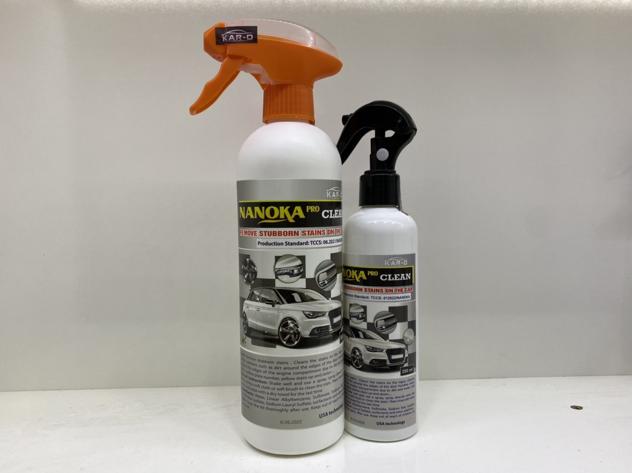 Tẩy ố ngoại thất xe lowell clean 250, 550ml, tẩy ố sơn xe ô tô, tẩy logo xỉn màu, tẩy la zang, tẩy kính chắn gió