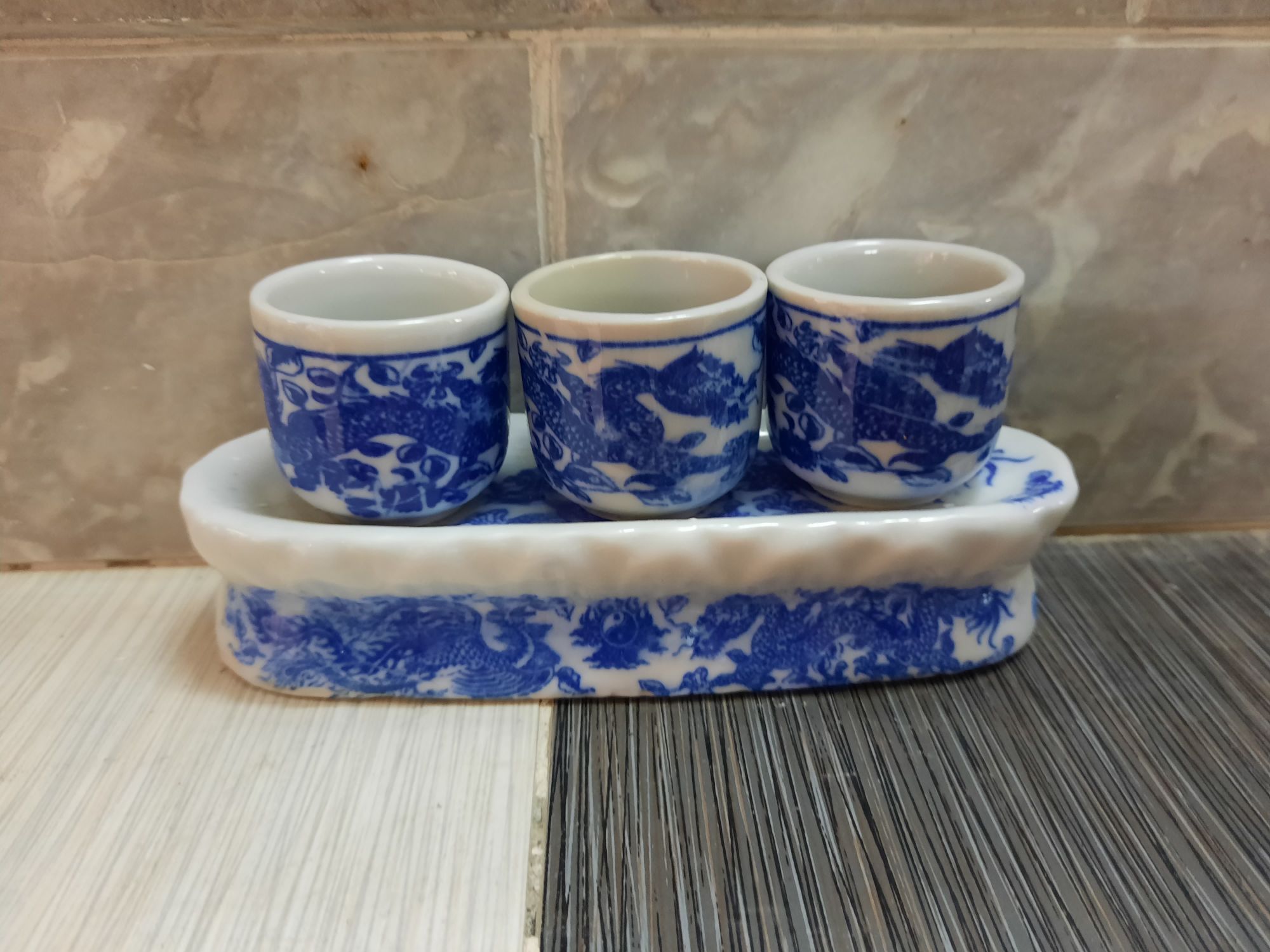 Án thờ ba ly