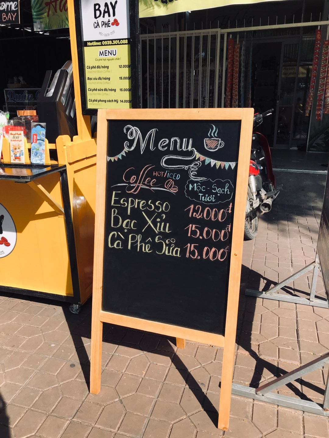 Bảng menu gỗ viết phấn 60x120cm