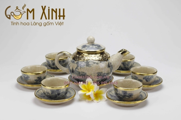 Bộ ấm chén Bát Tràng dáng Hồng men rạn giả cổ bọc đồng