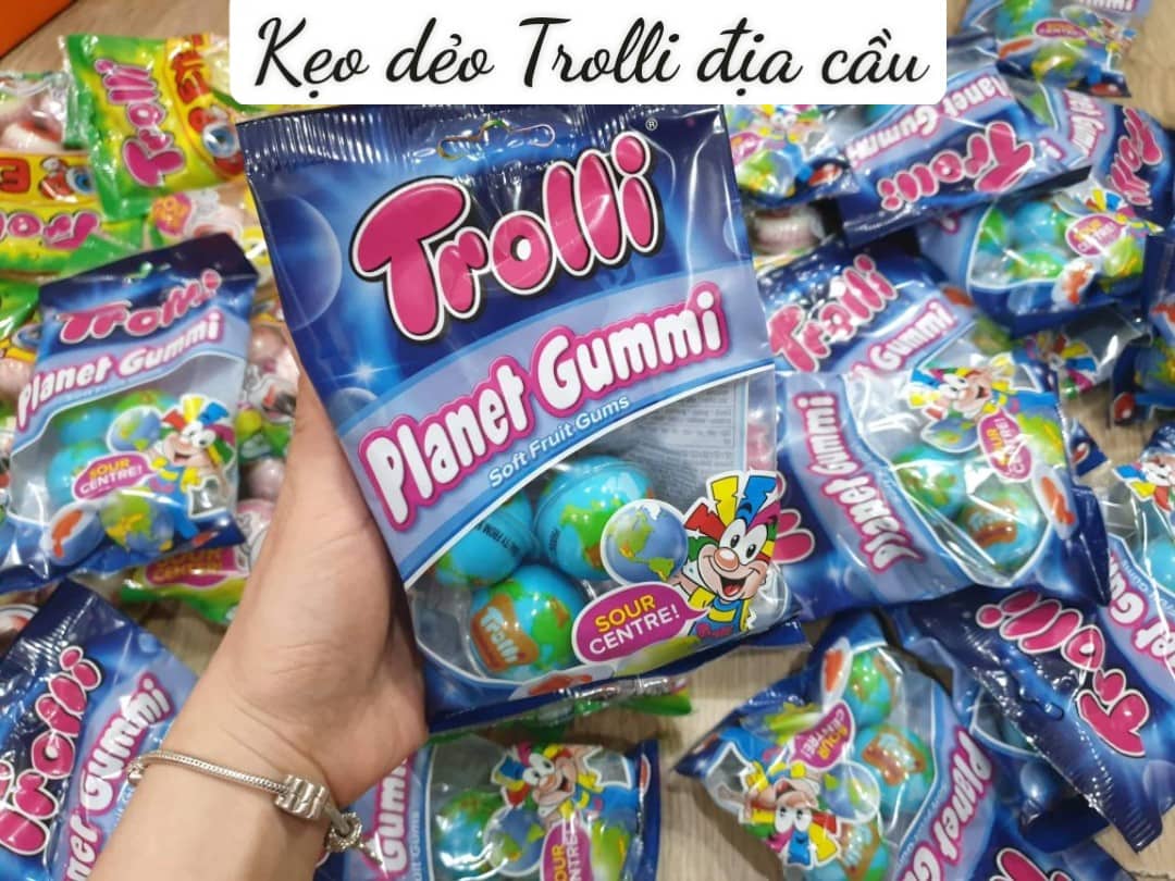 Kẹo Trolli Planet Gummi  túi 4 viên