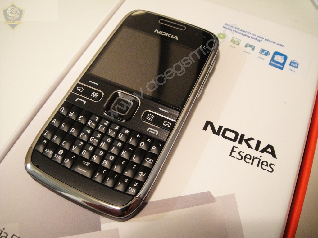 Điện thoại nokia e72: Điện thoại Nokia E72 là một trong những lựa chọn tuyệt vời cho những ai yêu thích công nghệ, với thiết kế hiện đại, tính năng ưu việt và độ bền cao. Hãy cùng xem những hình ảnh liên quan để khám phá tất cả về chiếc điện thoại này nhé!