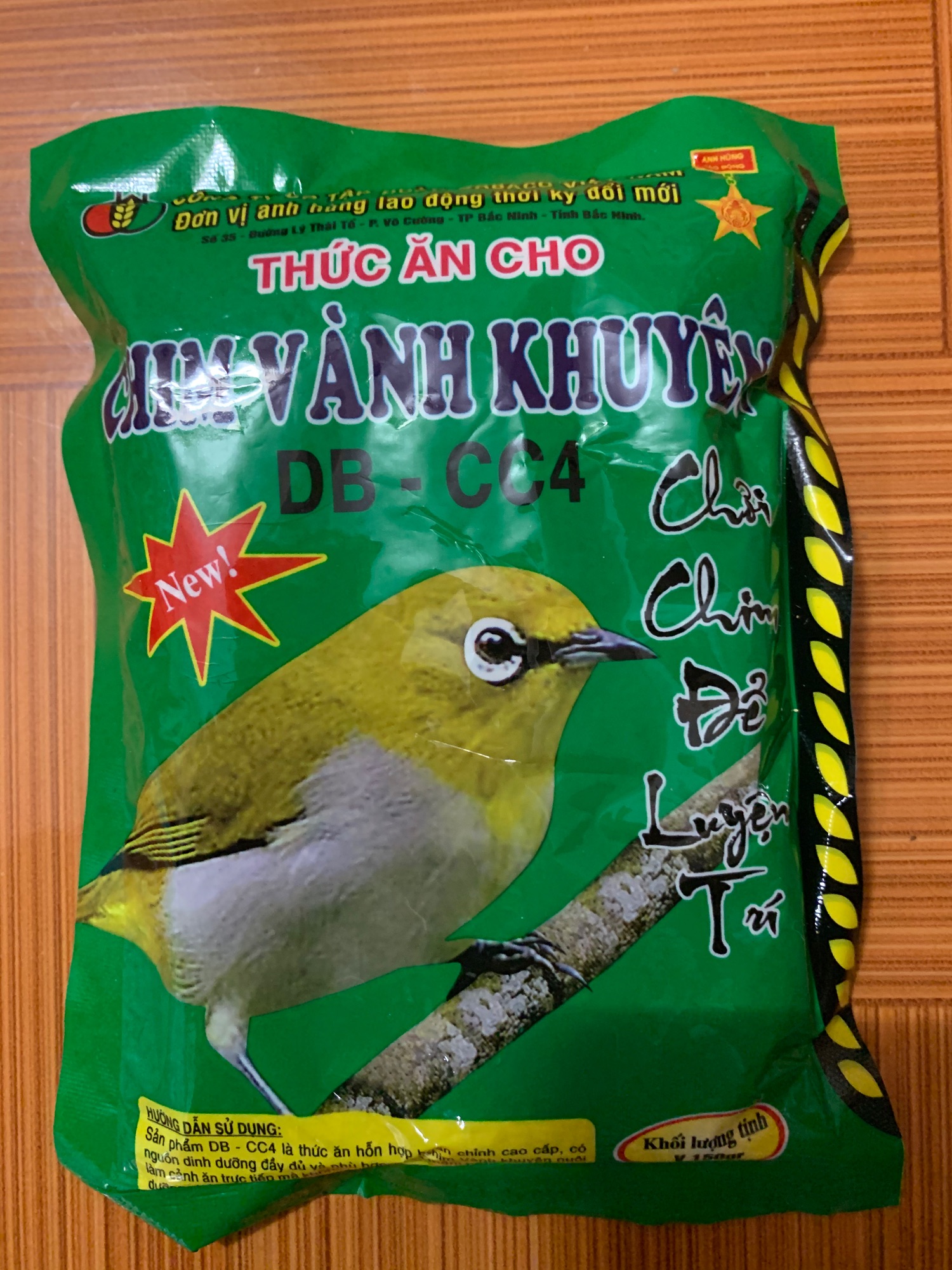 Thức ăn cho chim vành khuyên Dabaco 150g