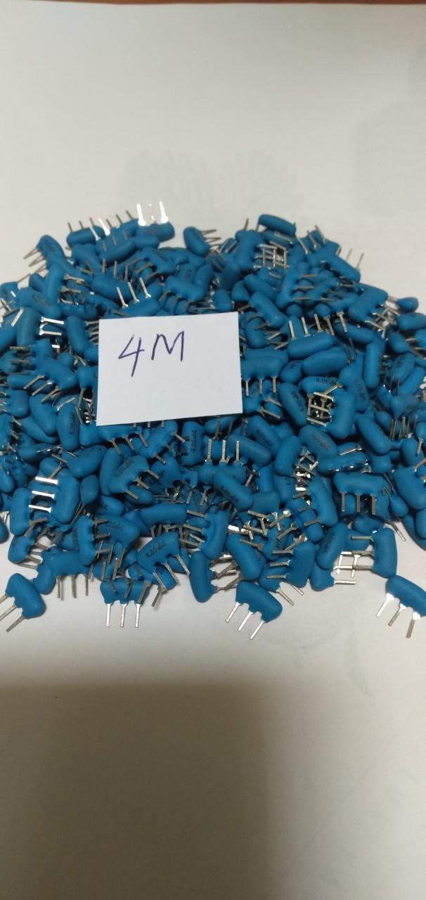 20 con thạch anh 4M