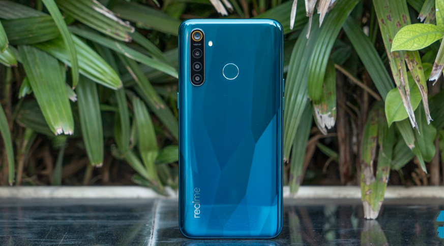 điện thoại Realme 5 Pro 2sim Chính Hãng ram 8G rom 256G, Màn hình IPS LCD