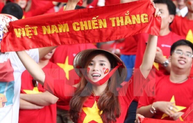 Áo thun cờ đỏ sao vàng việt nam chiến thắng