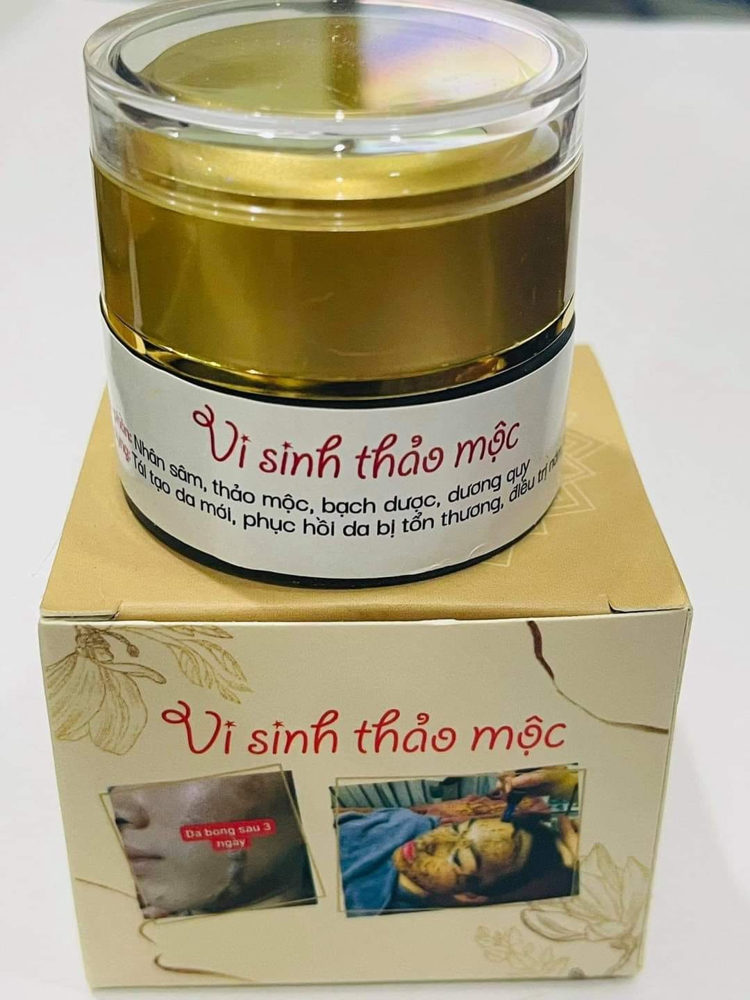 Vi sinh thảo mộc loại bỏ lớp da chết, giúp da trắng sáng