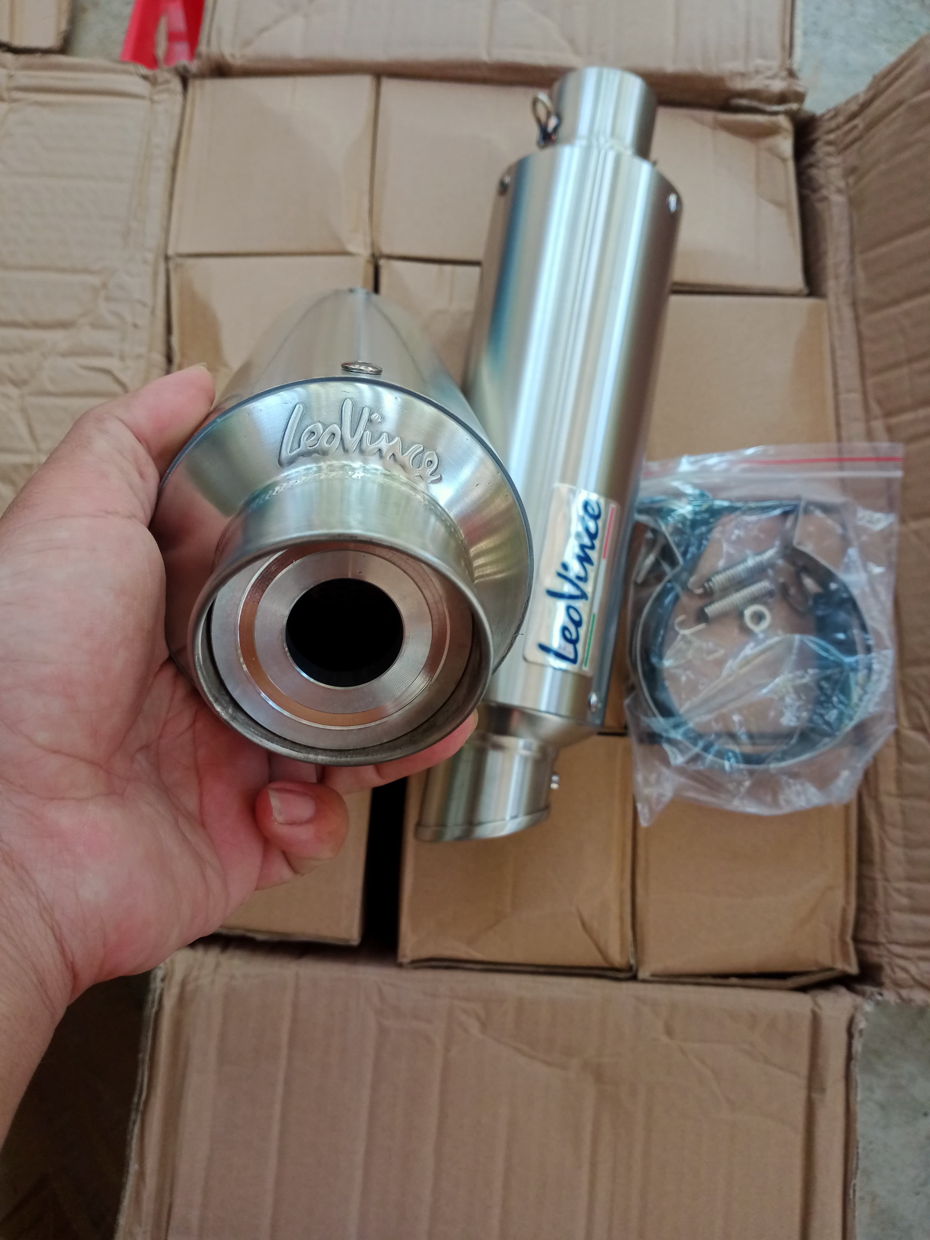 LON PÔ LEOVINCE LẮP ĐƯỢC NHIỀU LOẠI XE.hàng xịn