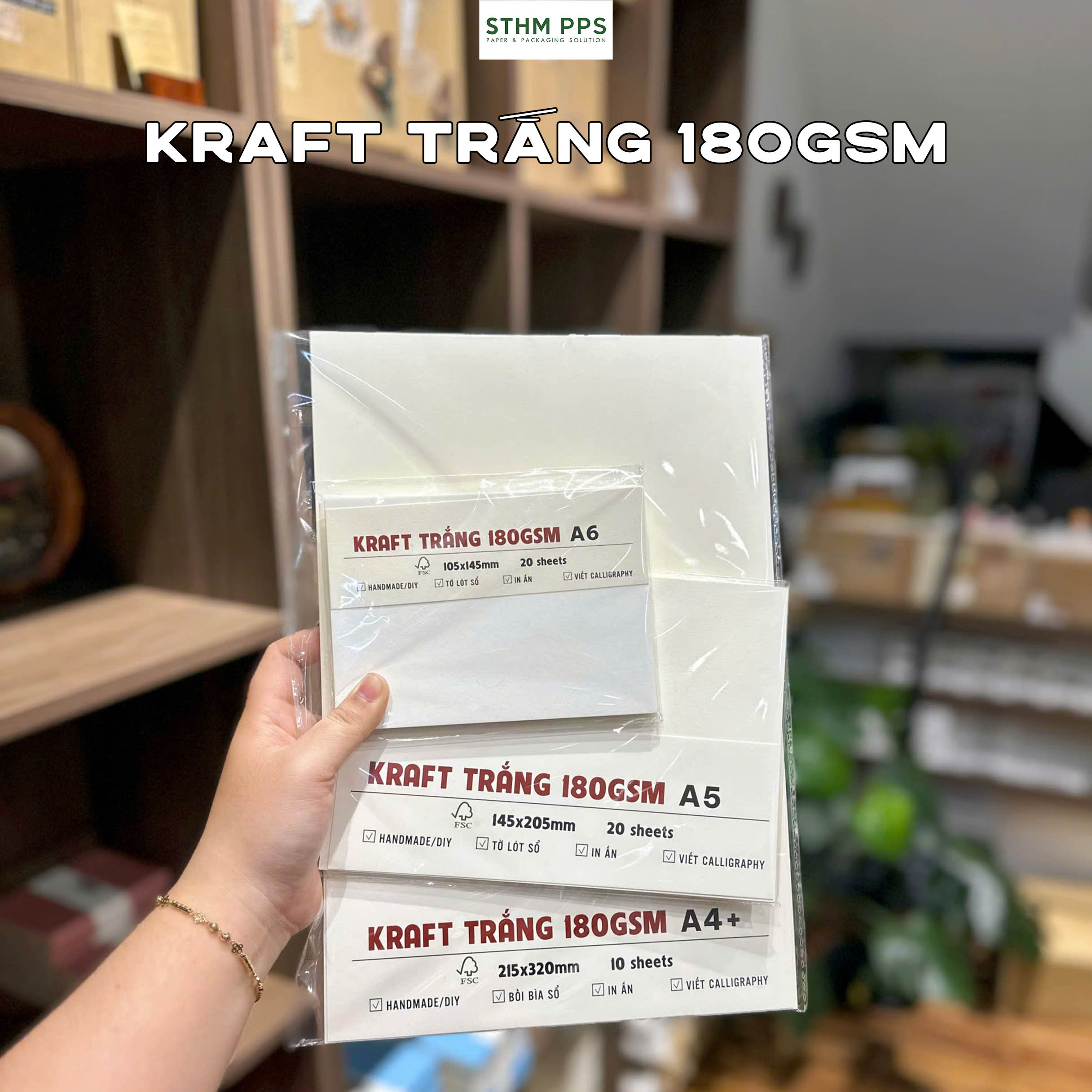 Giấy kraft trắng 180gsm, vân sần nhẹ và có màu kem ngà, dùng in ấn, làm thiệp, in postcard - STHM stationery
