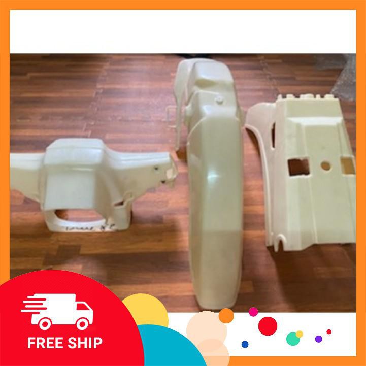 Tron Set of Head and Neck Parts, Front and Rear Fenders, Unpainted for Cub 82 - Ptxc