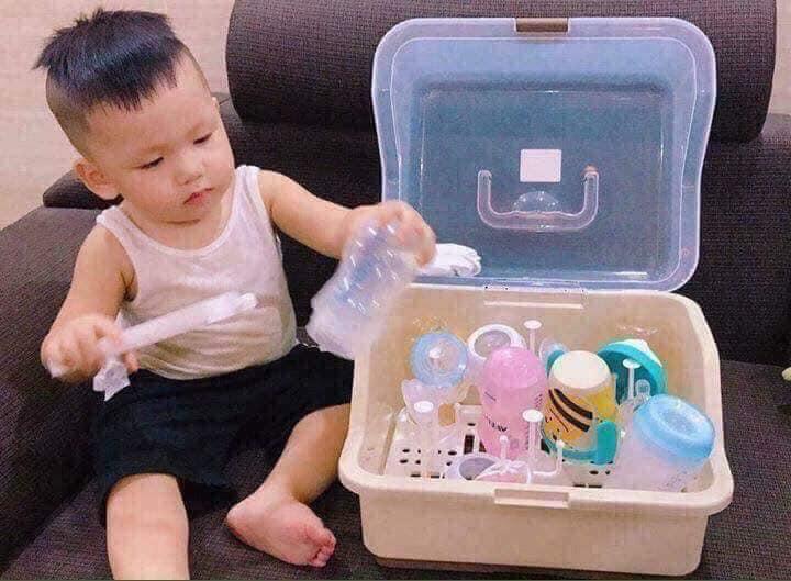 Được chọn màu] khay úp bình sữa có nắp đậy bảo vệ sức khỏe bé yêu, giá úp bình sữa, úp cốc cho bé có nắp đậy tiệt trùng, có khay thoát nước - nhựa an toàn cho bé