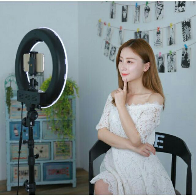 Đèn Led Livetream chuyên nghiệp HQ-RL 18 - 45cm có gương - 1kẹp Điện Thoại - 3 chế độ - Chân đèn 2m - Đèn livestream chuyên nghiệp Đèn Led Trợ Sáng Chiếu Sáng Studio Makeup Quay Phim Chụp Ảnh