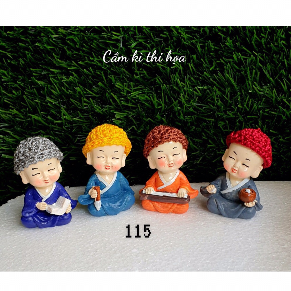 Bộ 4 chú tiểu cầm kỳ thi hoạ nón len