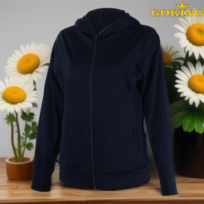 Áo khoác nữ thoát nhiệt GOKING 6 túi, vải thun cotton mỏng nhẹ, thoáng khí, thấm hút mồ hôi, thích hợp khoác nhẹ hoặc che nắng nhẹ. Áo khoác trơn cao cấp cho người sành điệu, mũ to, tay áo xỏ ngón.